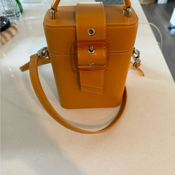 Charles and Keith like new day or night bag; mustard colour. Used only 2x - Picture 2 of 5